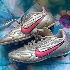 Girls Nike cleats size 11c